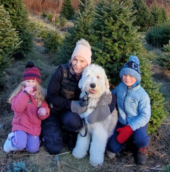 Meet your Posher, Sara - Picture 1 of 1